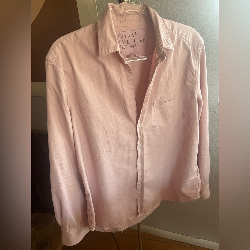 Frank & Eileen Pink Dress Shirt Buttoned Collar
